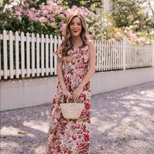 EUC Gal Meets Glam - Makenna Maxi Dress Rare